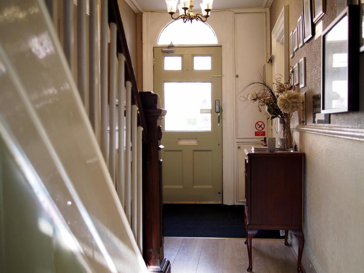 The Coach House Bed & Breakfast Canterbury Ngoại thất bức ảnh
