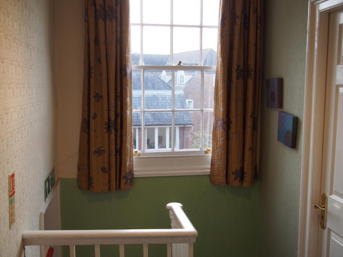 The Coach House Bed & Breakfast Canterbury Ngoại thất bức ảnh