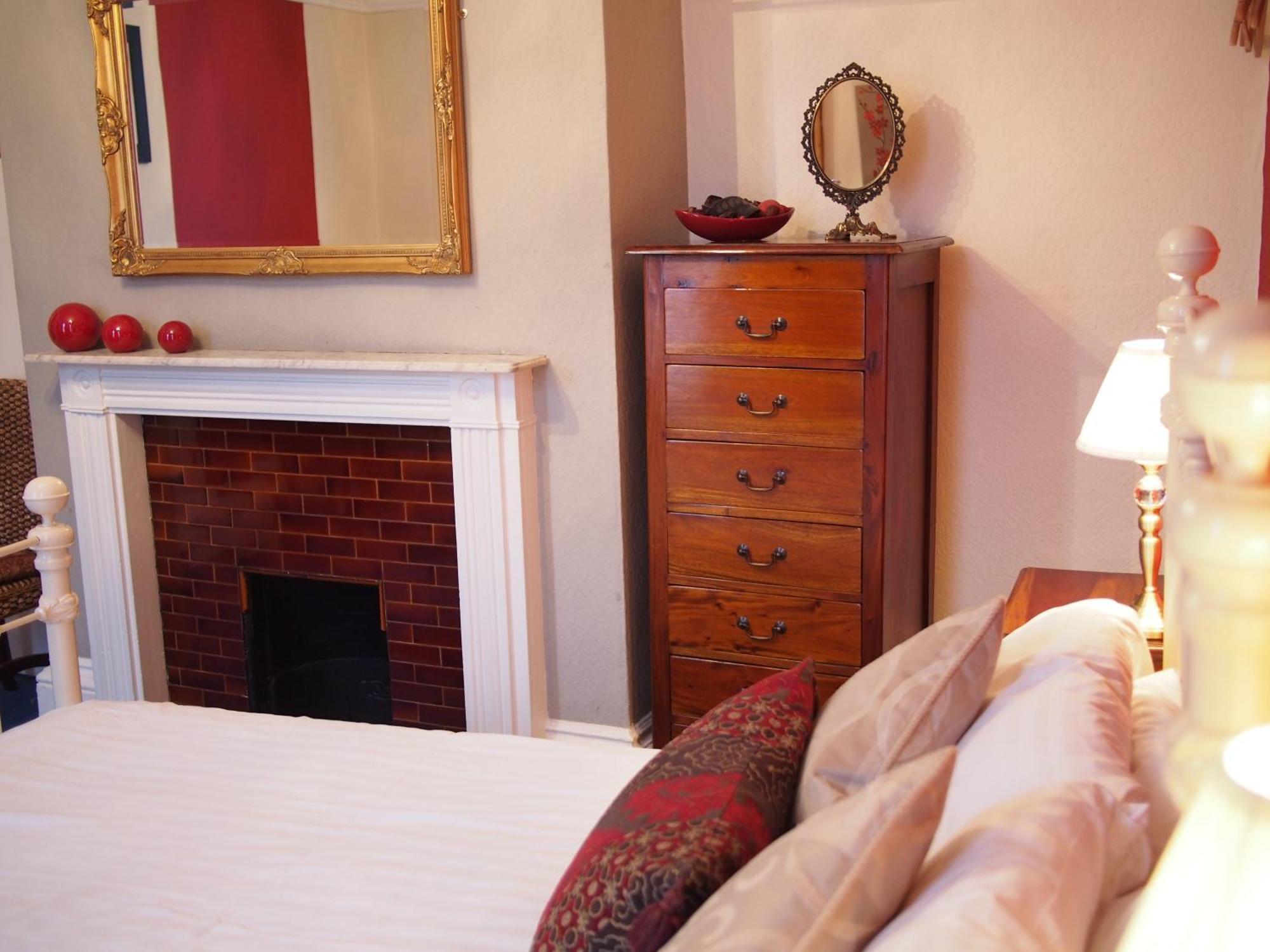 The Coach House Bed & Breakfast Canterbury Ngoại thất bức ảnh